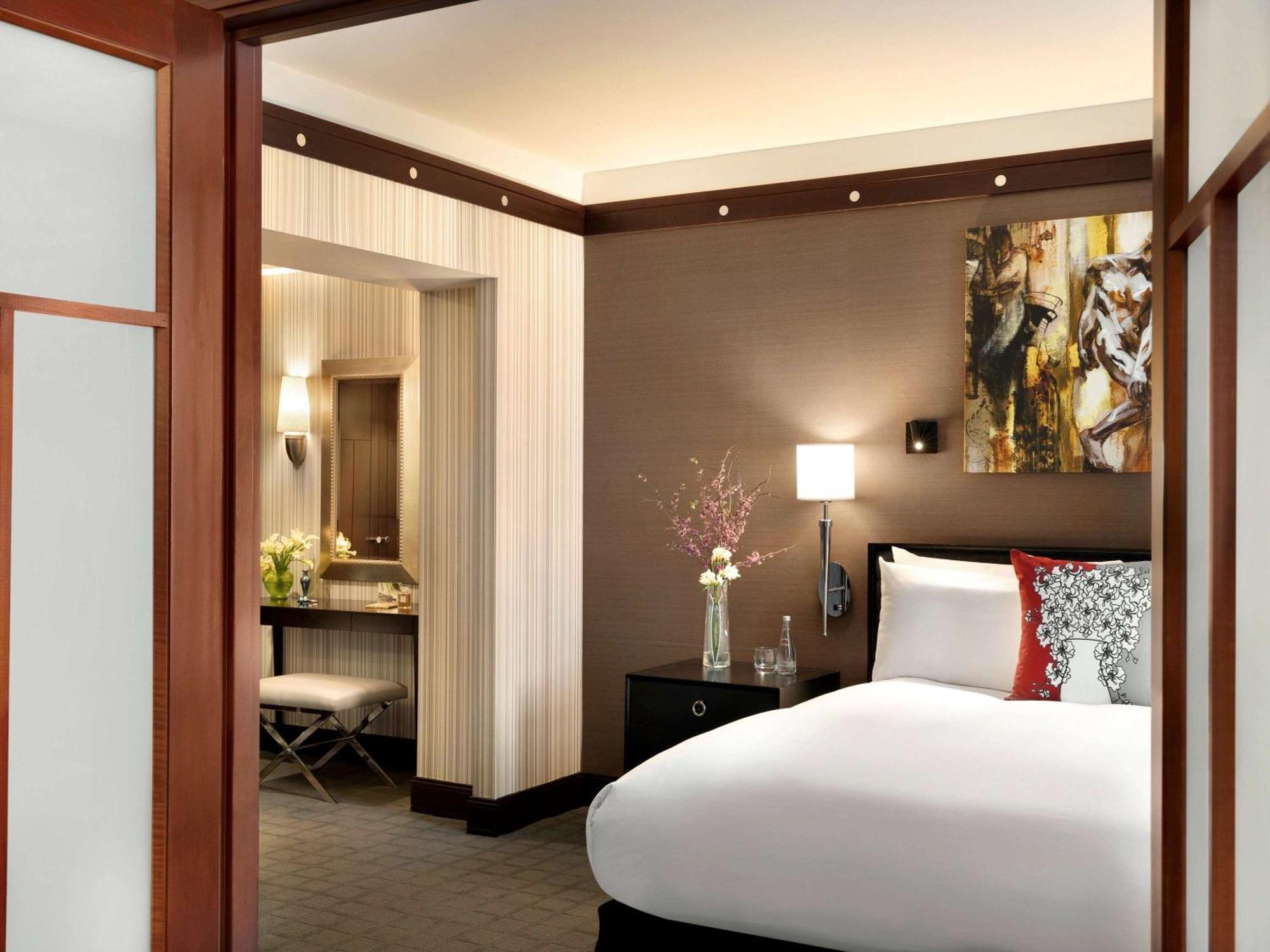 Sofitel Philadelphia At Rittenhouse Square Exterior photo