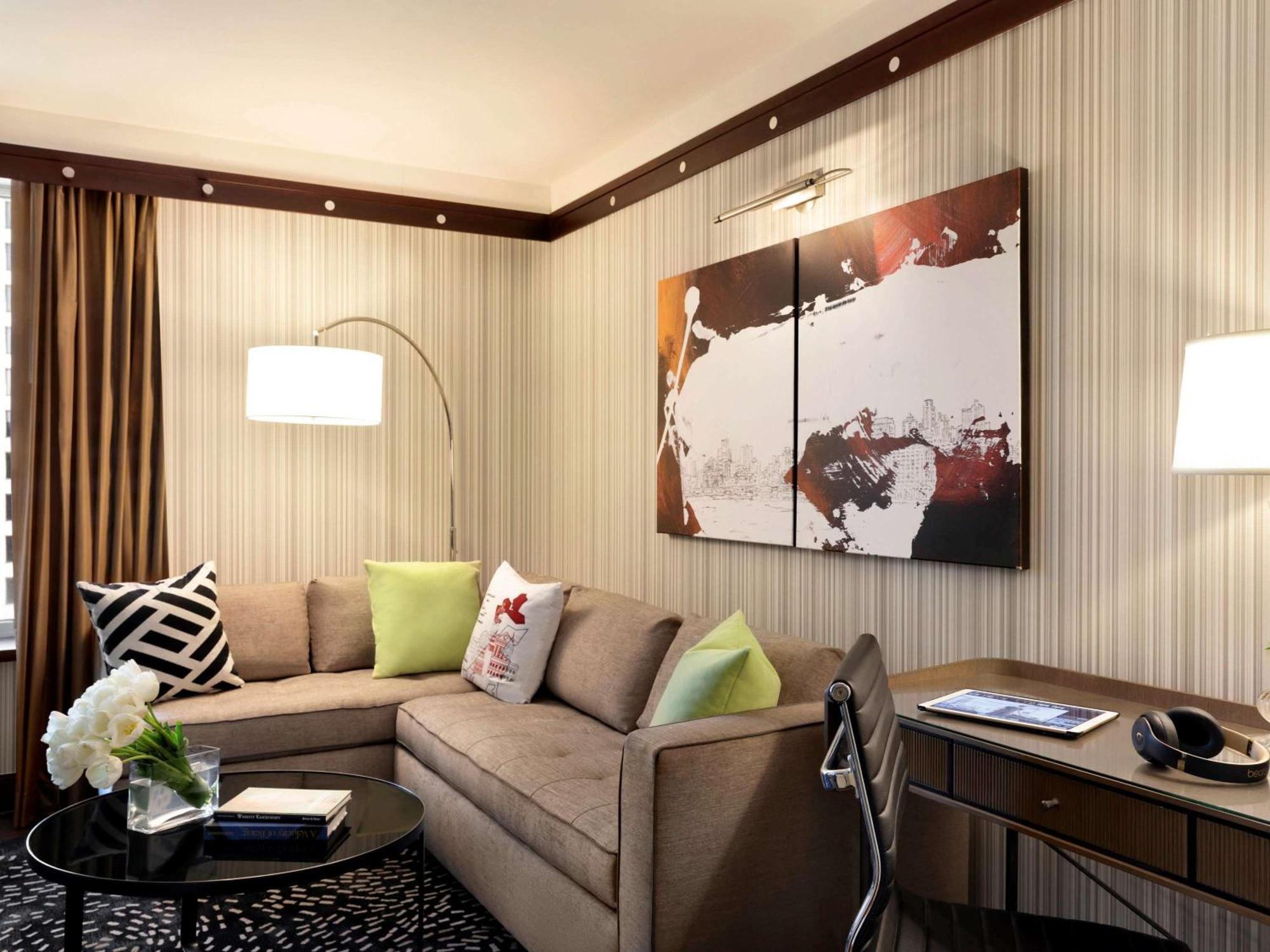 Sofitel Philadelphia At Rittenhouse Square Exterior photo